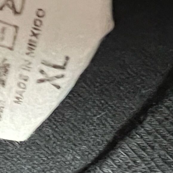 Y2K Harley Davidson Logo Biker Sparkly Red Blue Casual Black Cap Sleeve Top XL - Picture 16 of 16